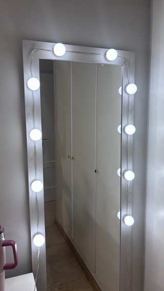 Specchio da camera da letto con luci LED