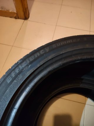 Neumáticos 225/45/17