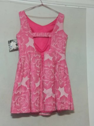 Vestido rosa floral fiesta
