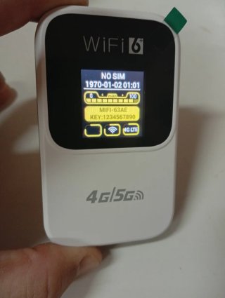 Router WiFi Tenda 4G03 Pro 4G SIM