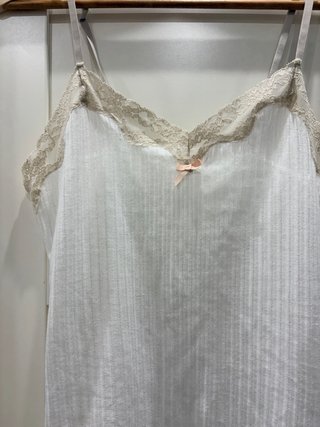 Camiseta interior Oysho encaje lazo talla M