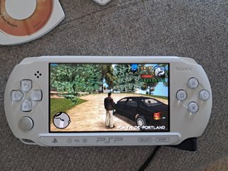 Pack PSP Street Blanca CIB + Tarjeta + 18 Juegos