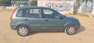 Ford Fusion 2003
