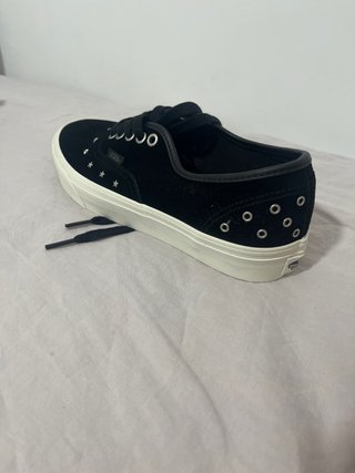 Zapatillas Vans Negras con Estrellas