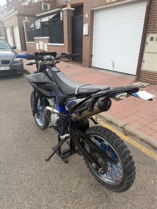 Yamaha 125 WR Enduro Moto