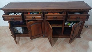 Credenza in legno massello rustico