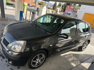 Renault Clio 2005