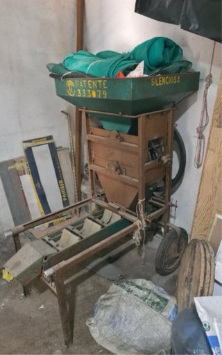 Peladora de almendras eléctrica marca SILENCIOSA