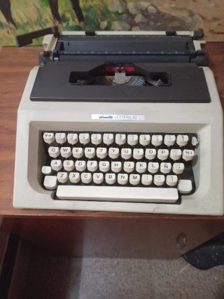 Olivetti Lettera 40 Máquina de Escribir Años 70
