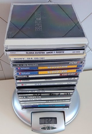 18 custodie per CD e DVD