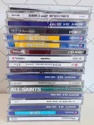 18 custodie per CD e DVD