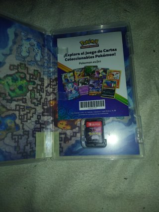 Pokemon Let's Go Eevee! Nintendo Switch