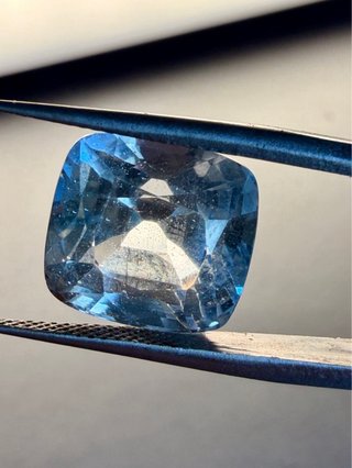 Topacio Natural 11,67ct El Esplendor del Glaciar