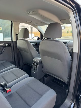 Volkswagen Touran 2013
