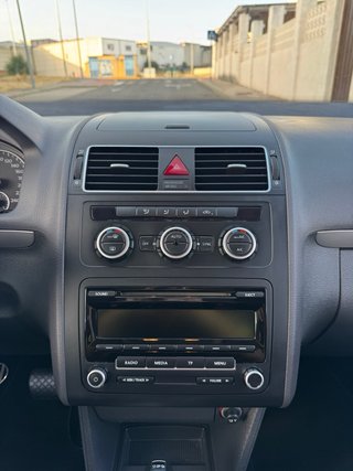 Volkswagen Touran 2013
