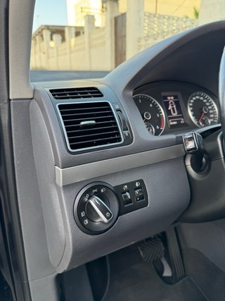 Volkswagen Touran 2013