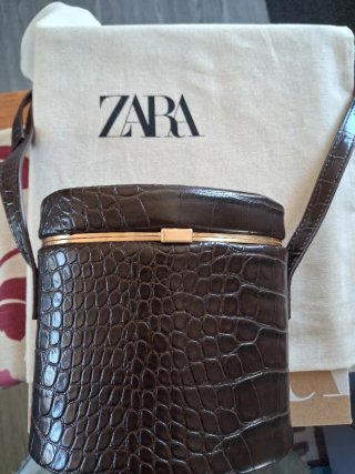 Bolso Zara efecto piel cocodrilo