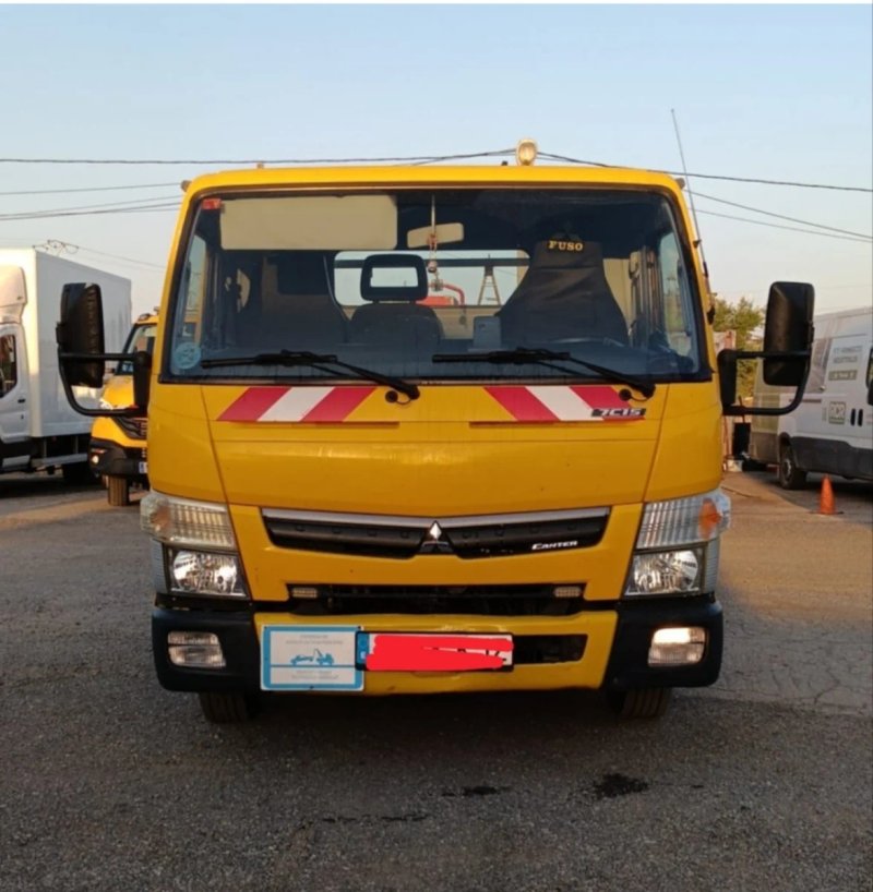 Mitsubishi Canter 2018 - foto 1