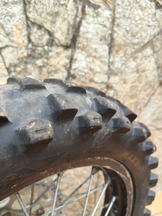 Rueda trasera Enduro KTM 18