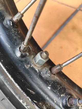 Rueda trasera Enduro KTM 18