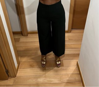 Pantalón ancho Zara verde