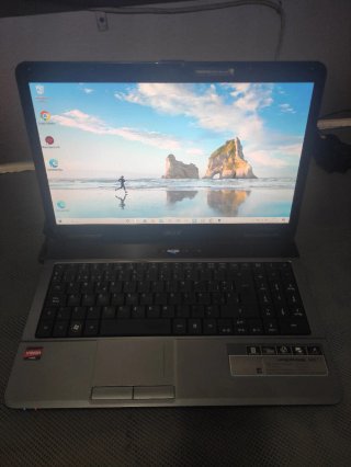 Acer Aspire 5532 Laptop