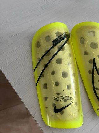 Espinilleras Nike Mercurial Futbol