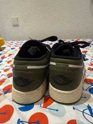 Zapatillas Jordan 1 Low Verde y Beige