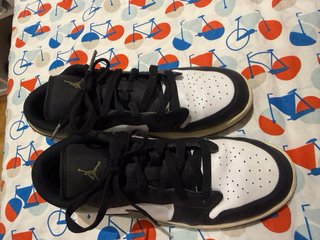 Zapatillas Jordan 1 Low Verde y Beige