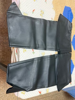 Cubrebotas negros Boland