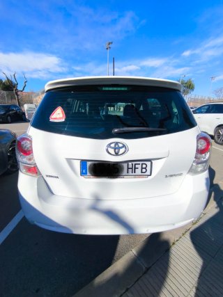 Toyota Verso 2011