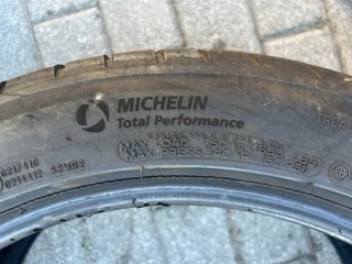 235/45/18 Michelin Pilot Sport 4 T0