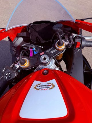 Aprilia RSV4 Factory SE-09 Sbk