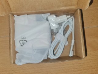 Cargador Apple MacBook Blanco