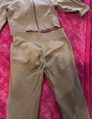 Conjunto deportivo chaqueta y legging