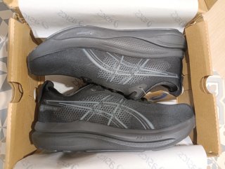 Asics Gel Kayano 33 Negro