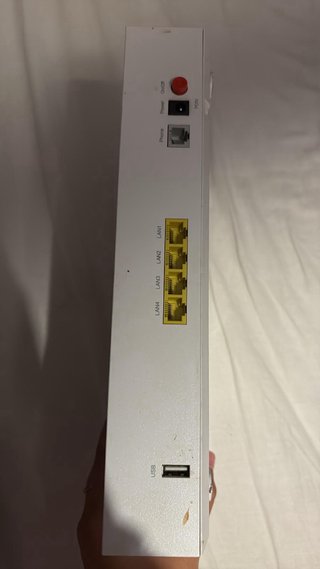 ROUTER WIFI CON ADAPTADOR Y CABLE