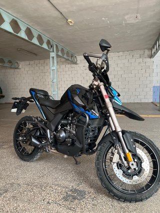 ZONTES U1 125 2021 – AZUL/NEGRA