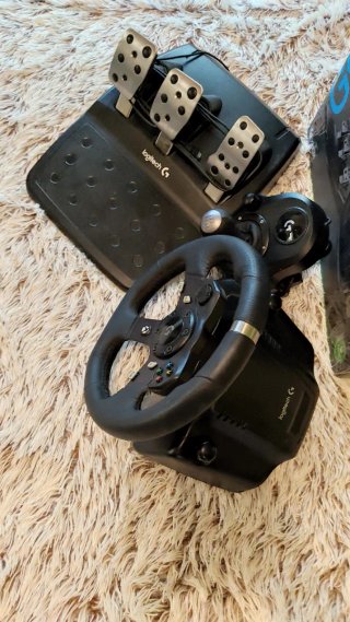 Volante Logitech G920 C/ Pedais SimRacing playseat