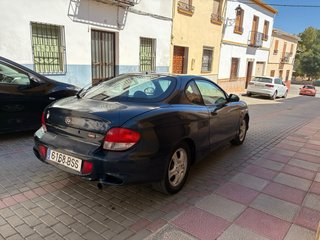 Hyundai Coupe 2001