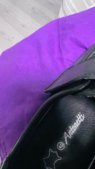 Zapatos negros elegantes