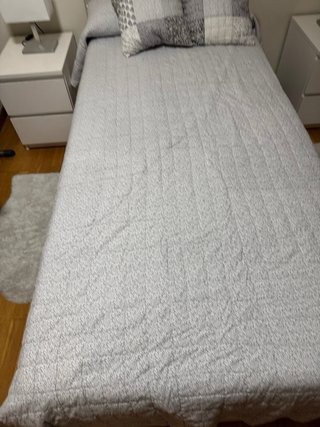 Colcha Zara Gris y Blanca