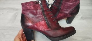 Botines Dorking Piel en granate