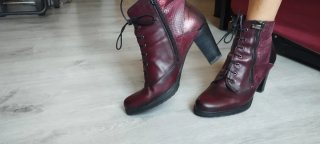 Botines Dorking Piel en granate