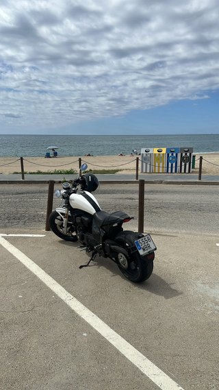 Leonart Pilder 125 Cruiser Negra/Blanca