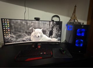 Ordenador de mesa AMD + iPhone 16 Pro Max 256