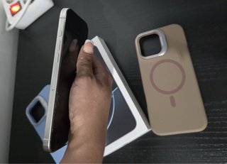 Ordenador de mesa AMD + iPhone 16 Pro Max 256