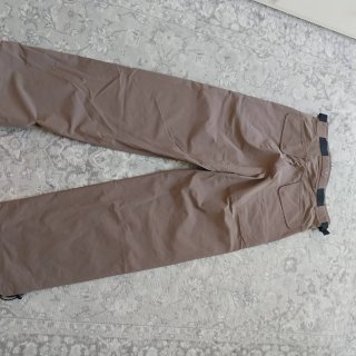 Pantalón Adidas Marrón Cargo