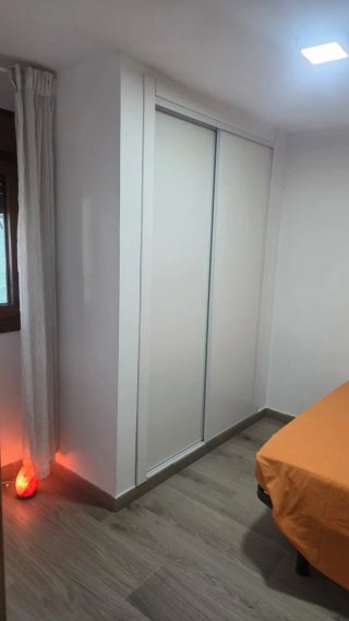 Alquilo habitación entre el vellón y Pedrezuela