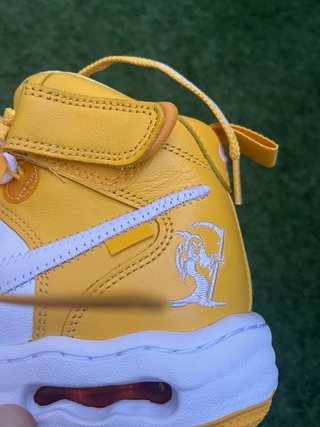 Nike Air Force 1 Mid x Off-White